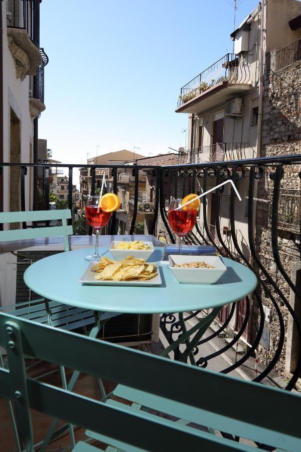 Casa Antico Borgo Cuseni Lägenhet Taormina Exteriör bild